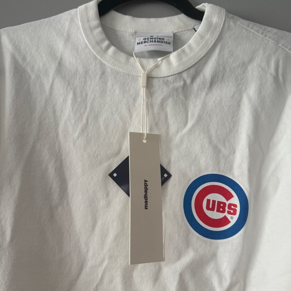 MadHappy Chicago Cubs Printed Heavyweight T-Shirt, NWT, Size XS - Picture 7 of 8